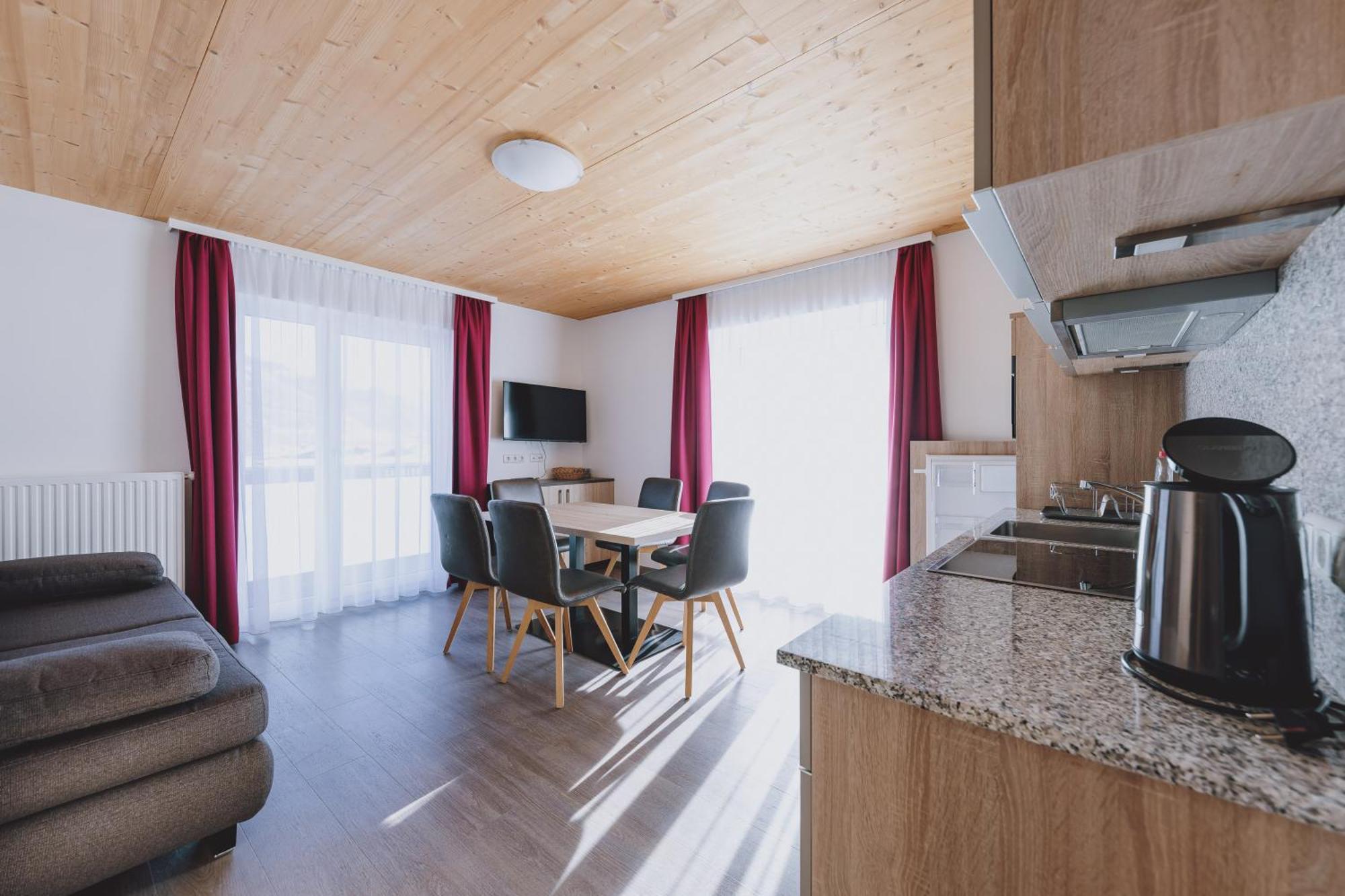 Appartements Sulzer By We Rent, Summercard Included Zell am See Szoba fotó